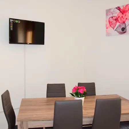 Casa Lilia Apartment *