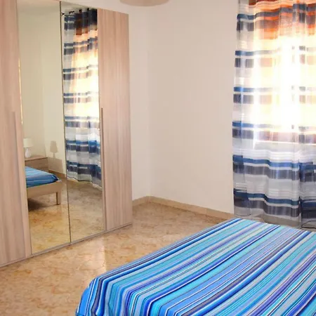 Casa Lilia Apartment *